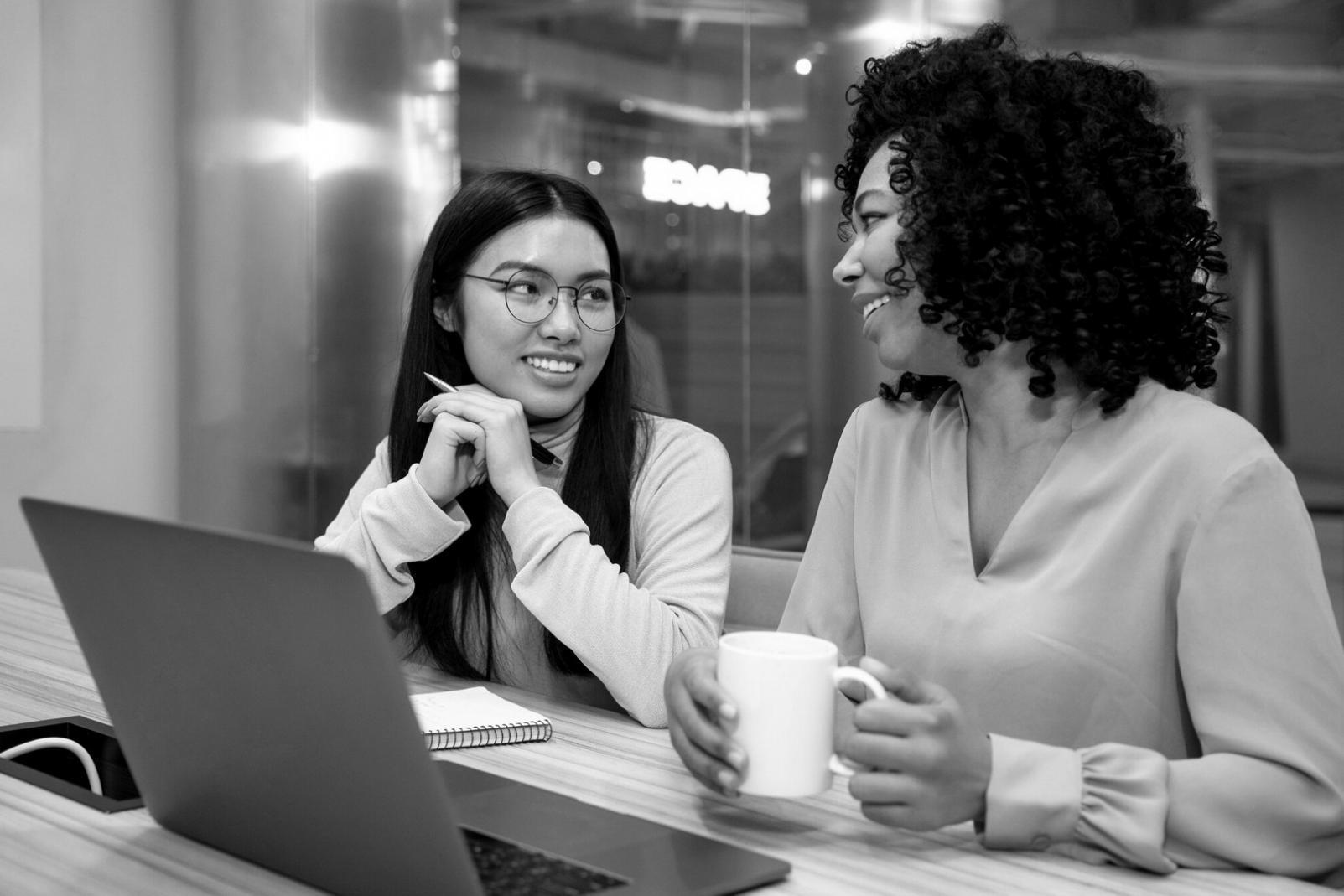 Interface de suivi des dépenses avec catégories visuelles